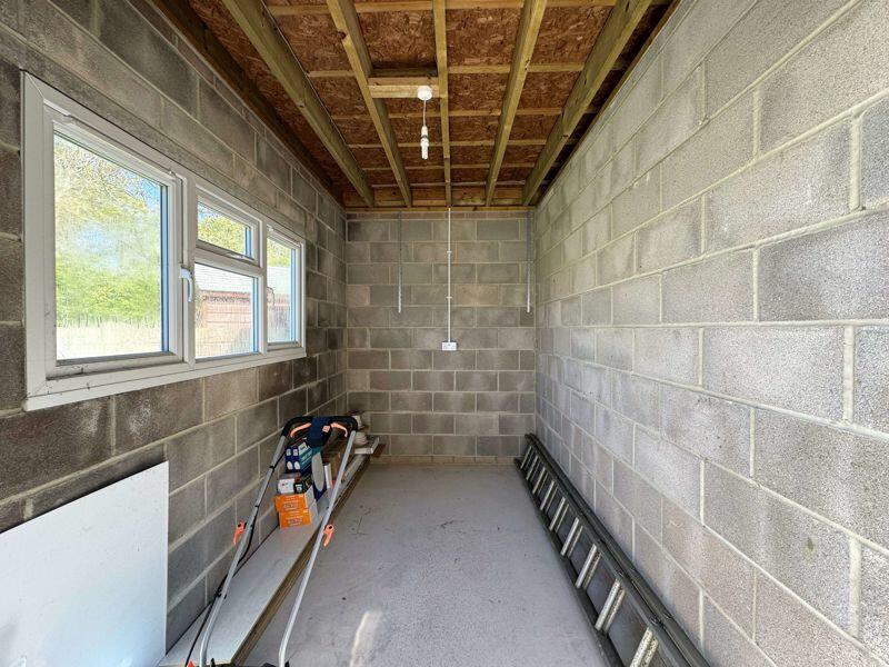 Additional image 39 of Spacious Bungalow With Potential To Convert Huge Loft Space Stpp - Quiet Location