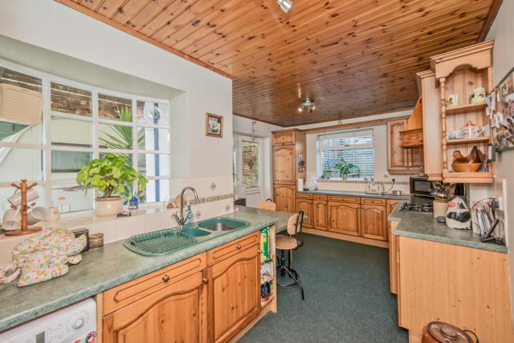 Additional image 8 of Mortimer Street, Cleckheaton, West Yorkshire, BD19