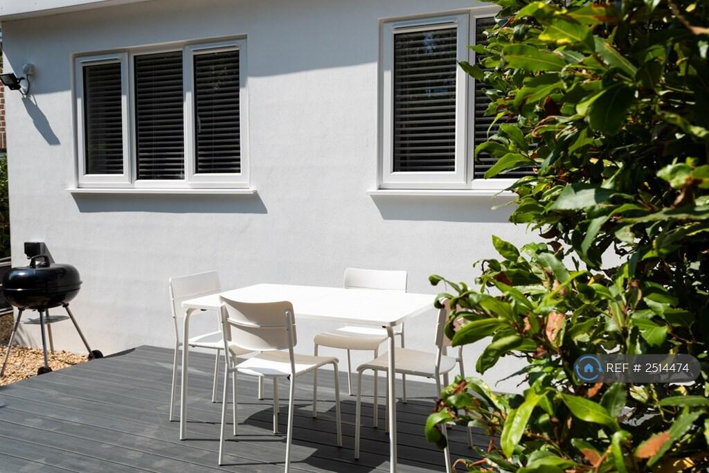 Additional image 8 of Bournemouth Road, Poole, BH14