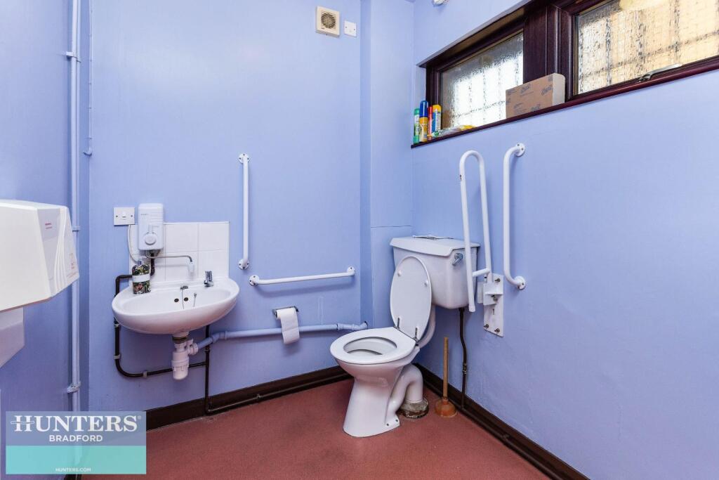 Additional image 20 of 471 Great Horton Road Bradford, West Yorkshire, BD7 3DL