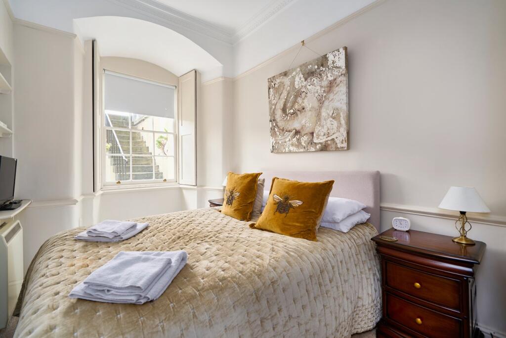 Additional image 6 of Royal Crescent, Bath, BA1