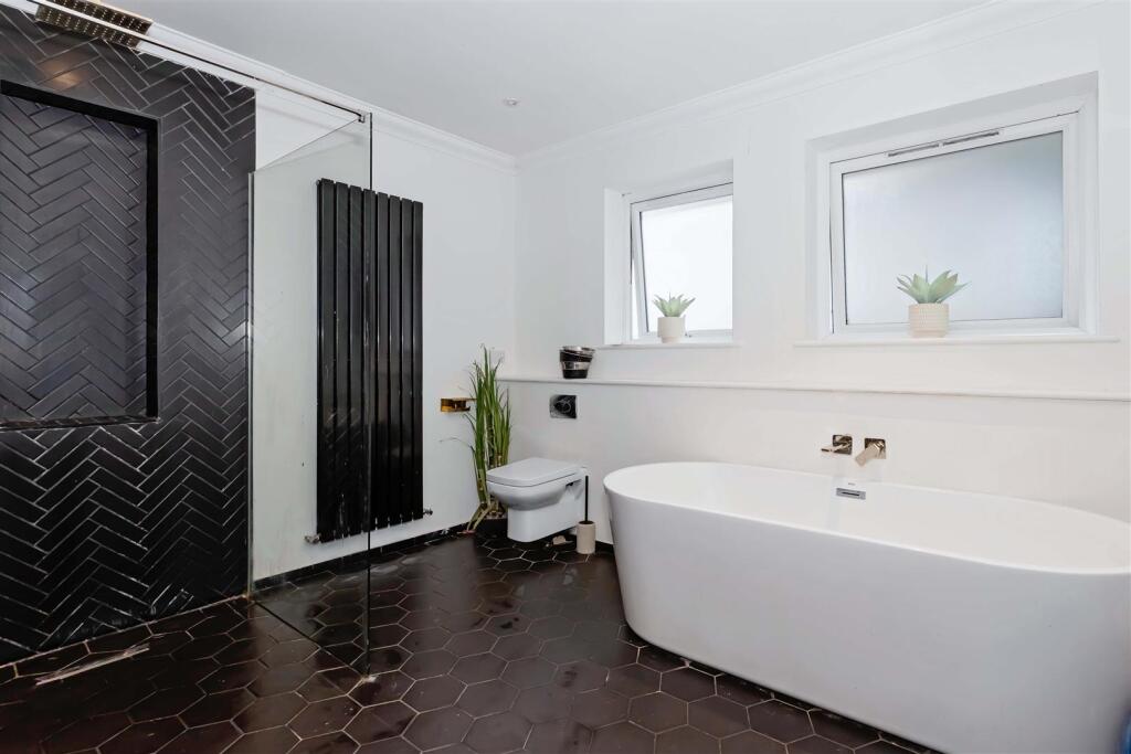 Additional image 9 of Chesswood Road, Worthing