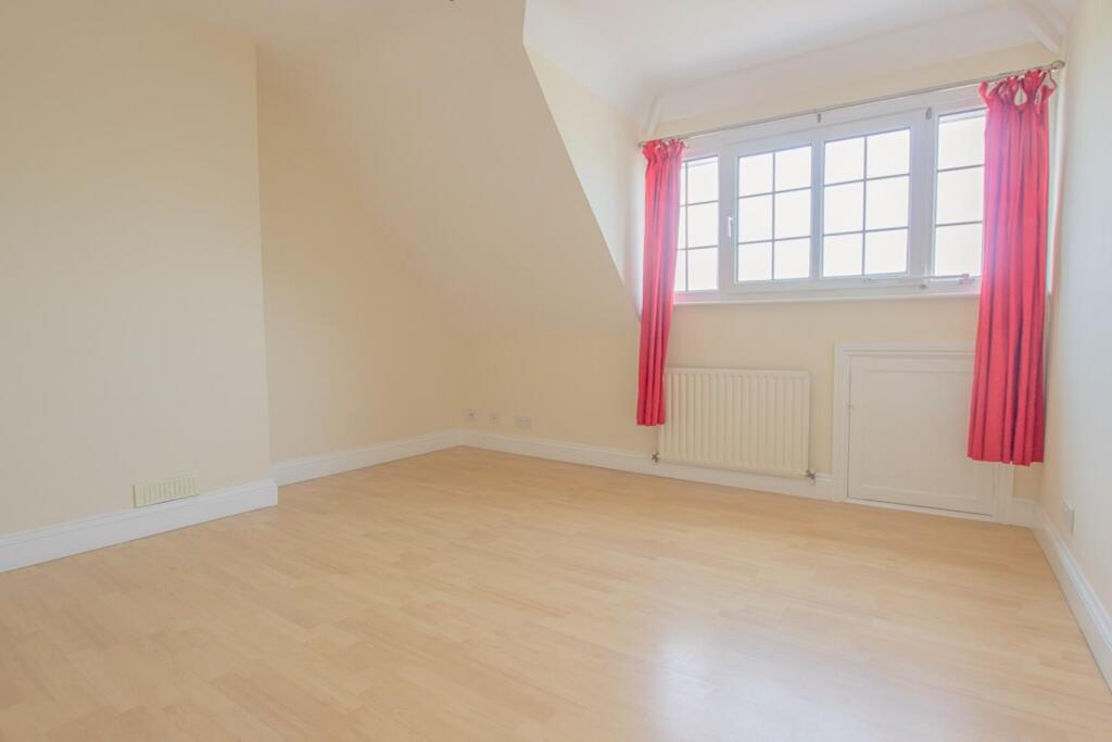 Additional image 8 of Bradmore Green, Brookmans Park