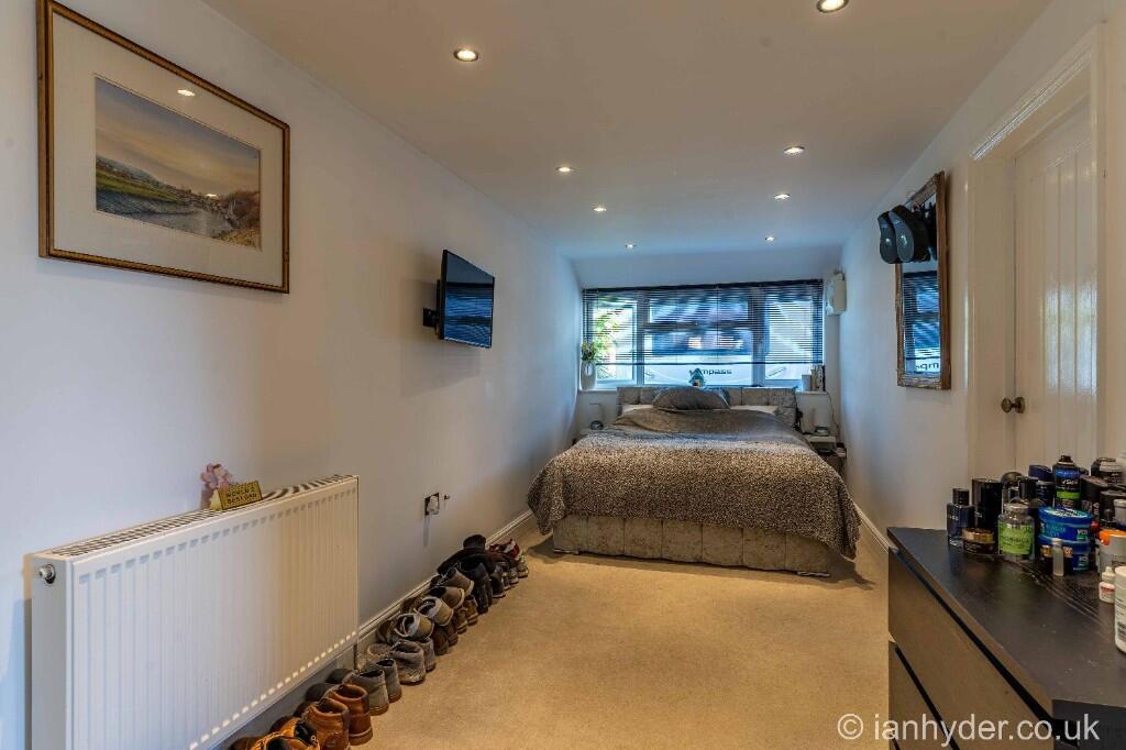 Additional image 7 of Grassmere Avenue, Telscombe Cliffs, East Sussex, BN10
