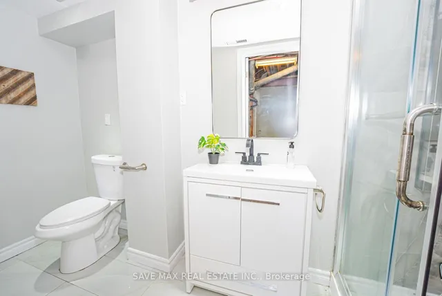 Additional image 41 of 88 Harcourt Cres