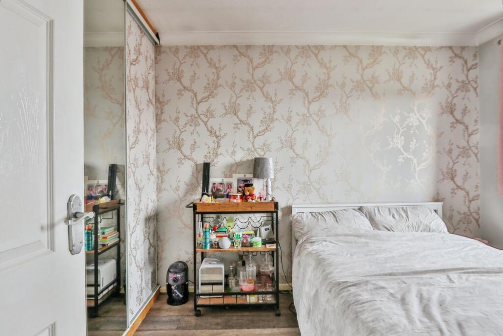 Additional image 14 of Tarrant Close, Poole, BH17