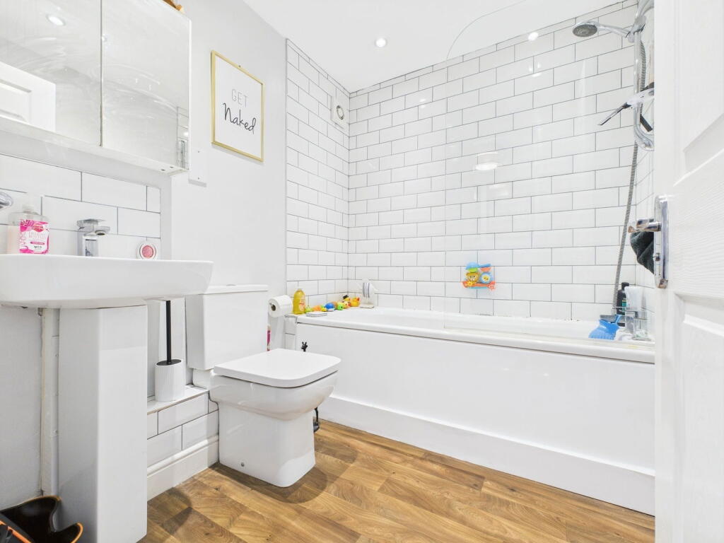 Additional image 9 of South View Lodge, South Street, Lancing