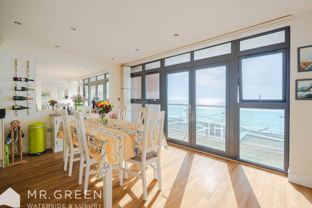 Additional image 8 of Admirals Point, St. Catherines Road, Southbourne, Bournemouth. BH6 4AG