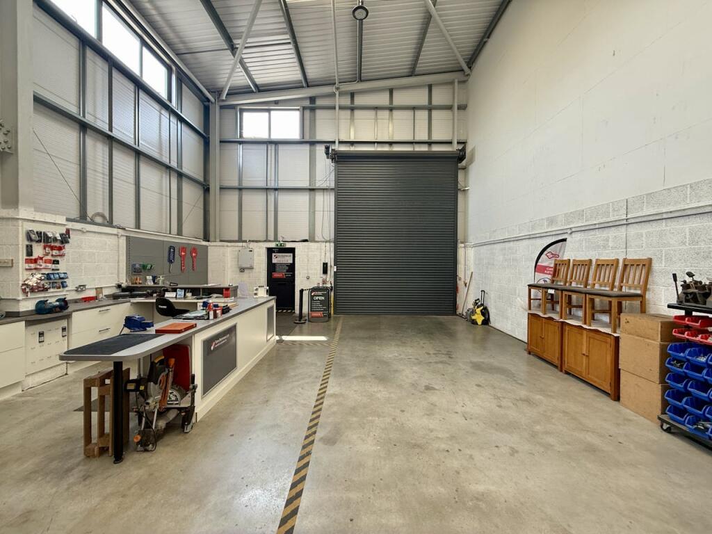 Additional image 4 of Unit 5E, Jaguar Point Business Park, Poole, BH12 4NQ