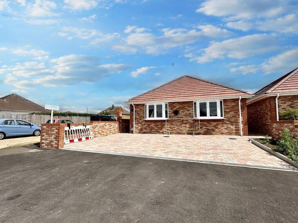 Additional image 17 of Phyllis Avenue, Peacehaven, BN10 7PN