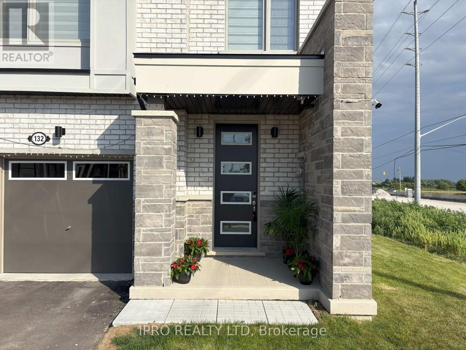 132 KEPPEL CIRCLE|Brampton (Northwest Brampton), Ontario L7A5K7