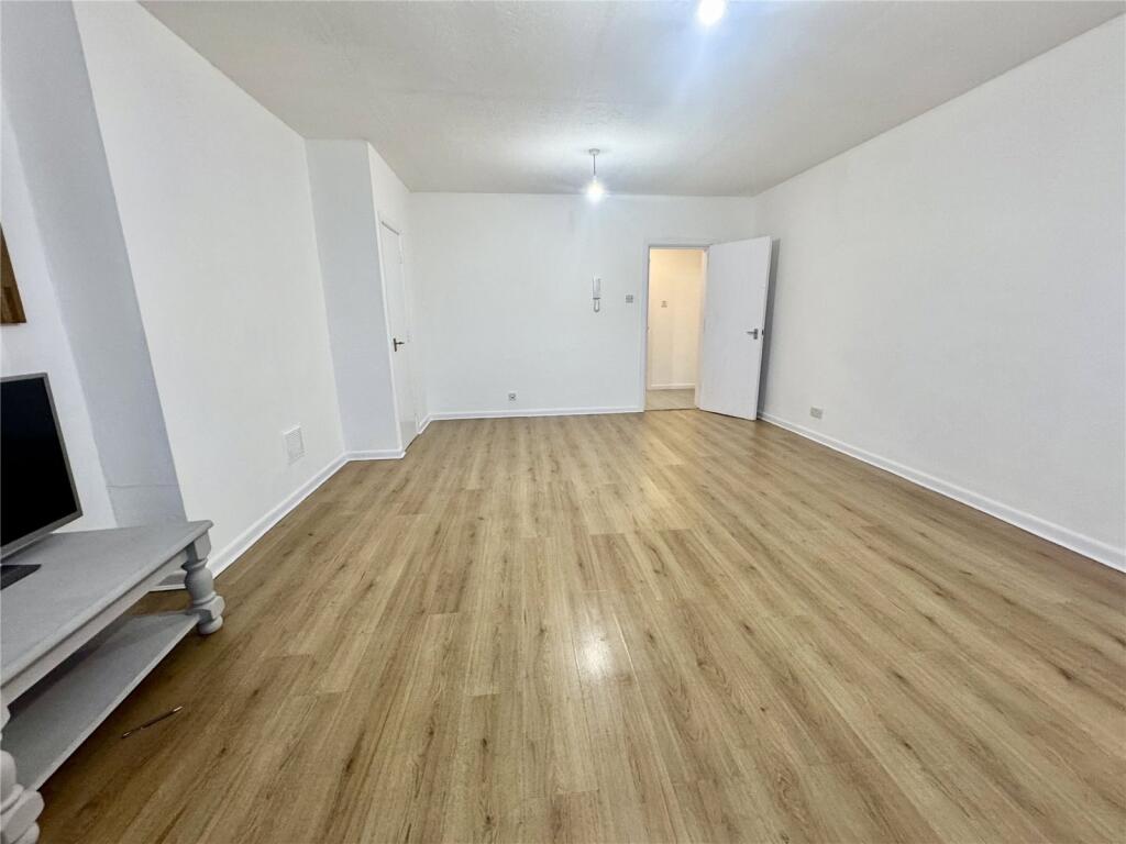 Additional image 5 of Durley Gardens, Bournemouth, Dorset, BH2