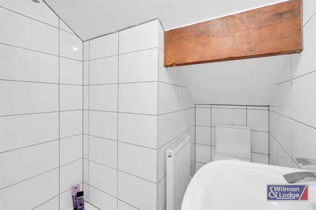 Additional image 24 of Green Lane, Glusburn