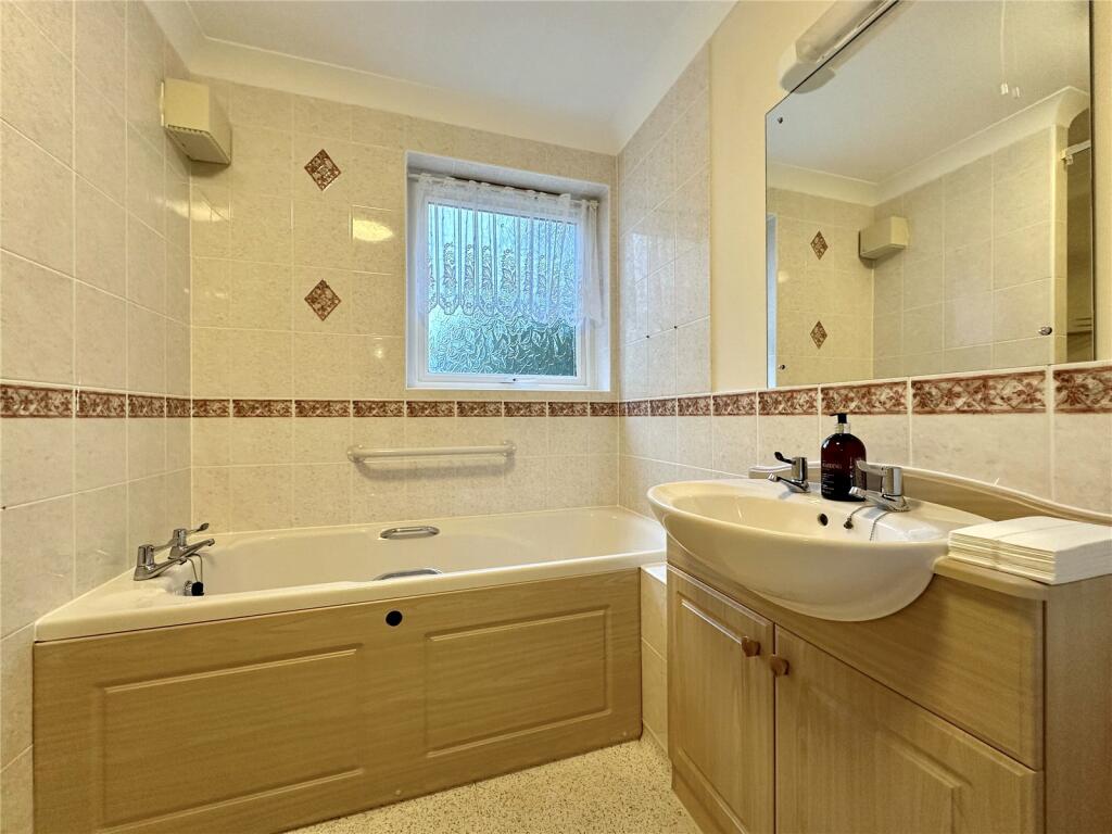 Additional image 7 of Wortley Road, Highcliffe On Sea, Christchurch, Dorset, BH23