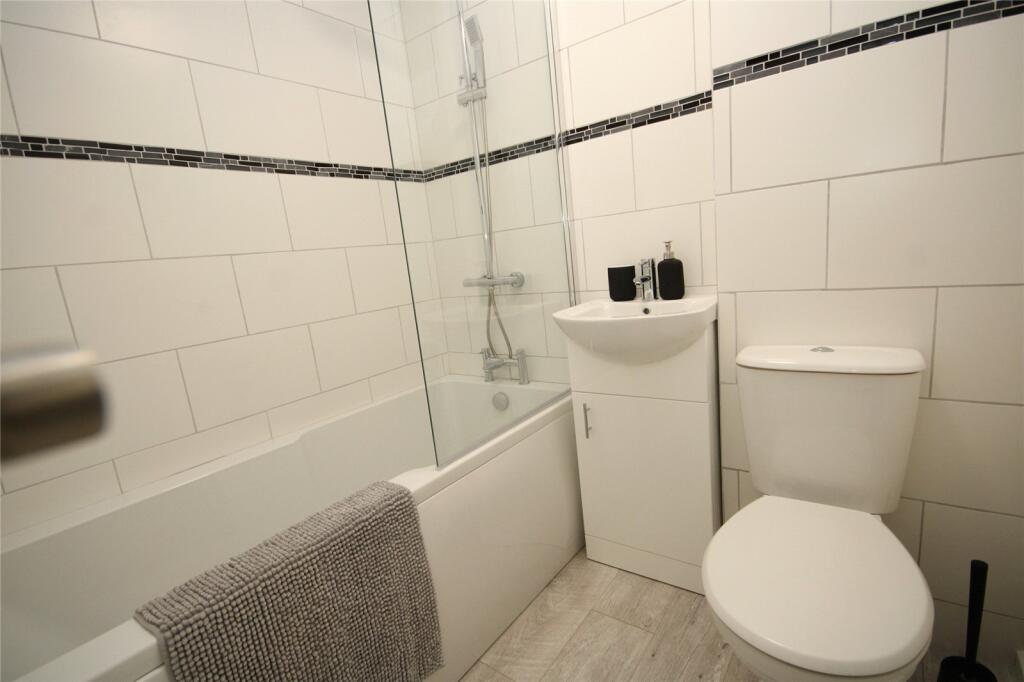 Additional image 9 of Beaulieu Close, New Milton, Hampshire, BH25