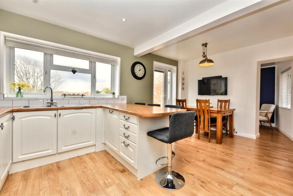 Additional image 20 of Astaire Avenue, Eastbourne