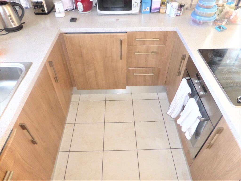 Additional image 11 of Stepney Court - P1222