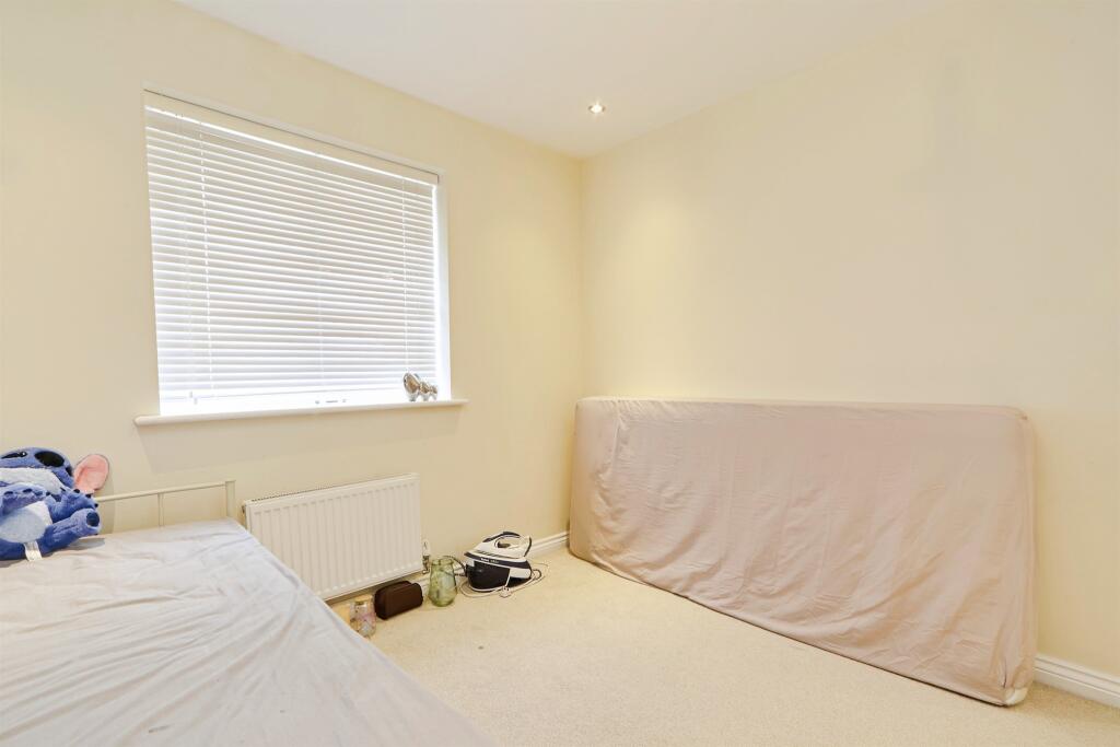 Additional image 15 of Halliday Court, Thornbury, BRADFORD