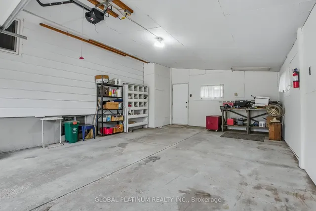 Additional image 24 of 105 Silverspring Cres