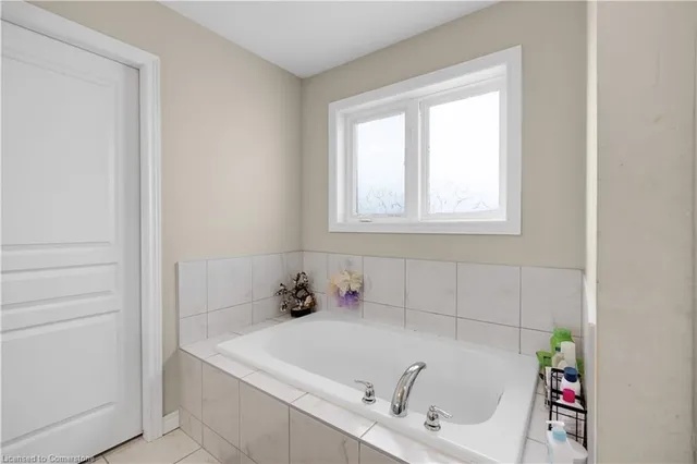 Additional image 30 of 38 Elmbank Trail