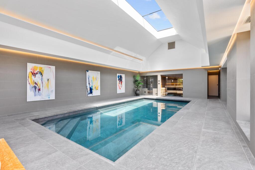 Additional image 5 of Tamarisk Way, East Preston, Littlehampton, West Sussex, BN16.