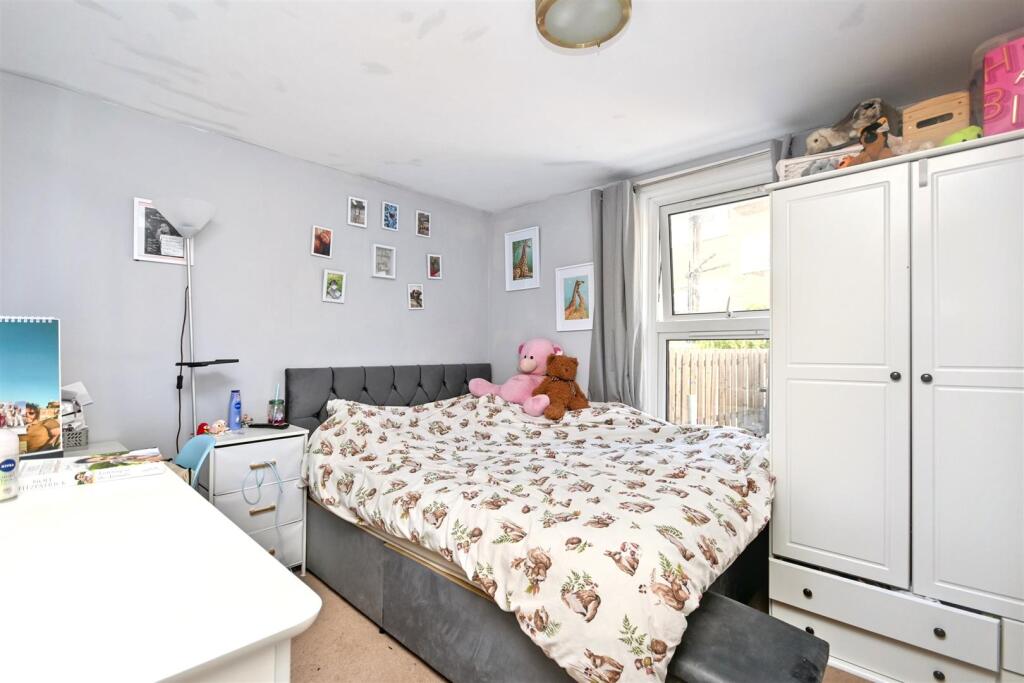 Additional image 4 of 35 South Street, Eastbourne