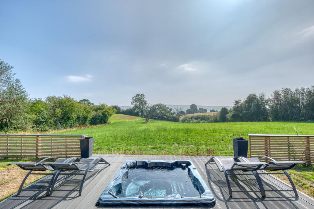 Additional image 26 of Stourbridge Road, Fairfield, B61