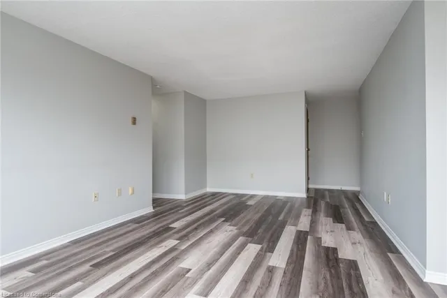 Additional image 7 of 35 Green Valley Dr Unit 703