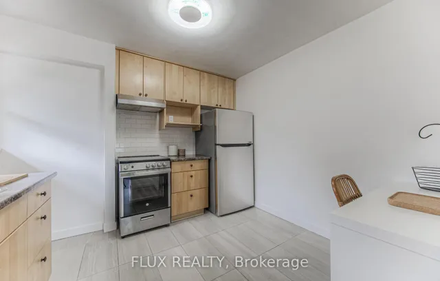 Additional image 38 of 98 Harber Ave