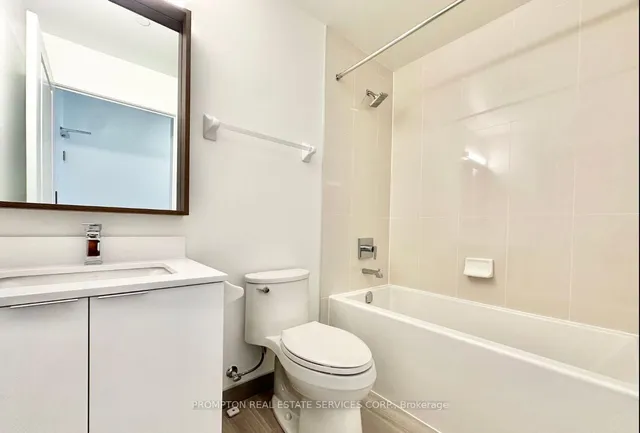 Additional image 9 of 543 Richmond St Unit 1116