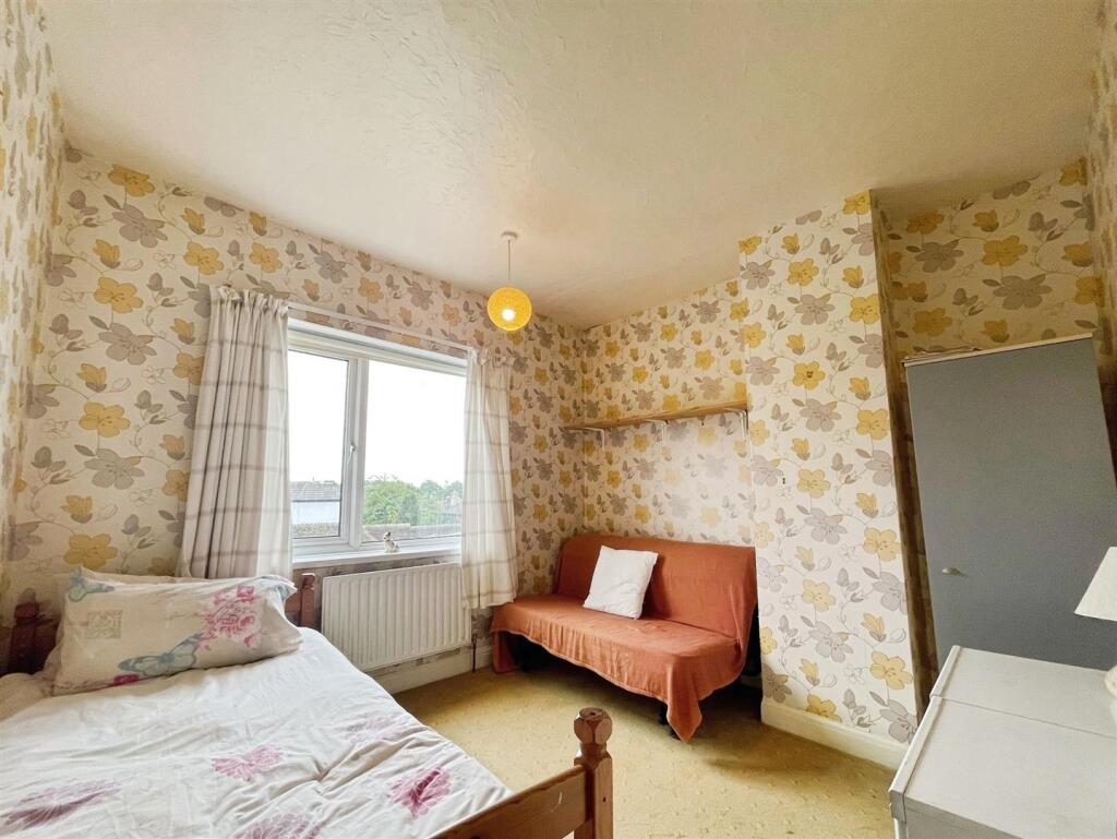 Additional image 14 of Farfield Grove, Bradford, BD6