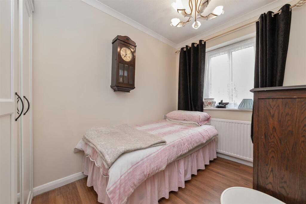 Additional image 9 of The Beeches, Park Street, St. Albans