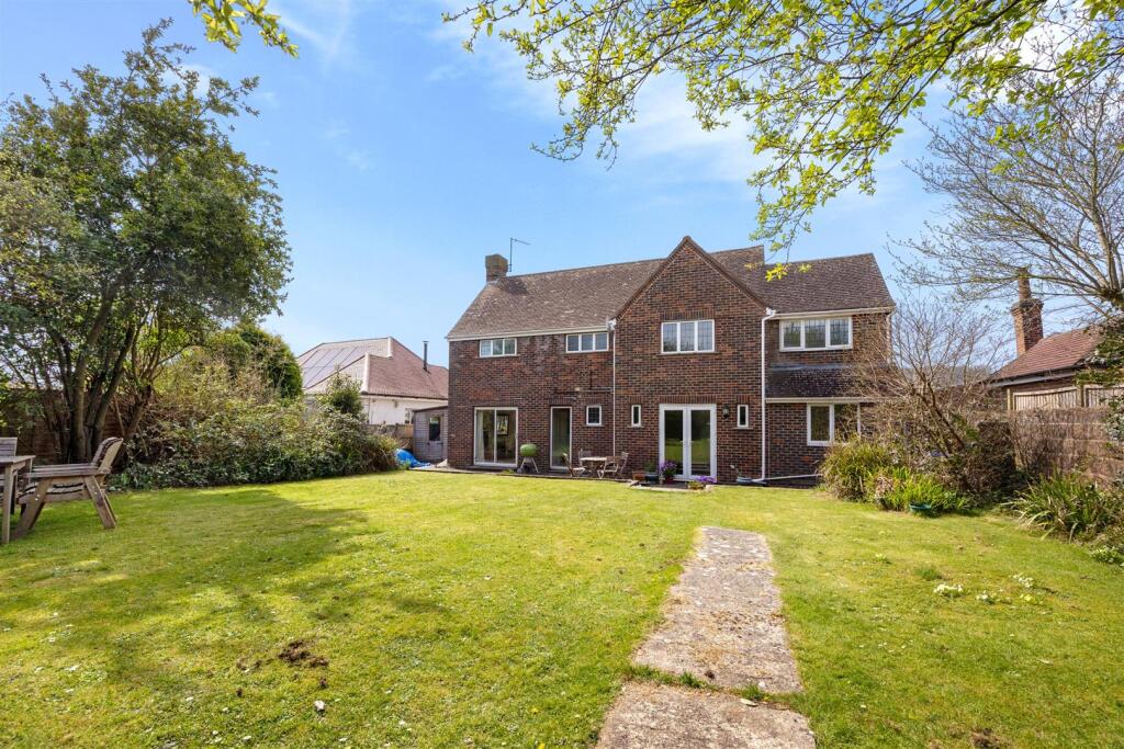 Additional image 3 of Cissbury Drive, Findon Valley