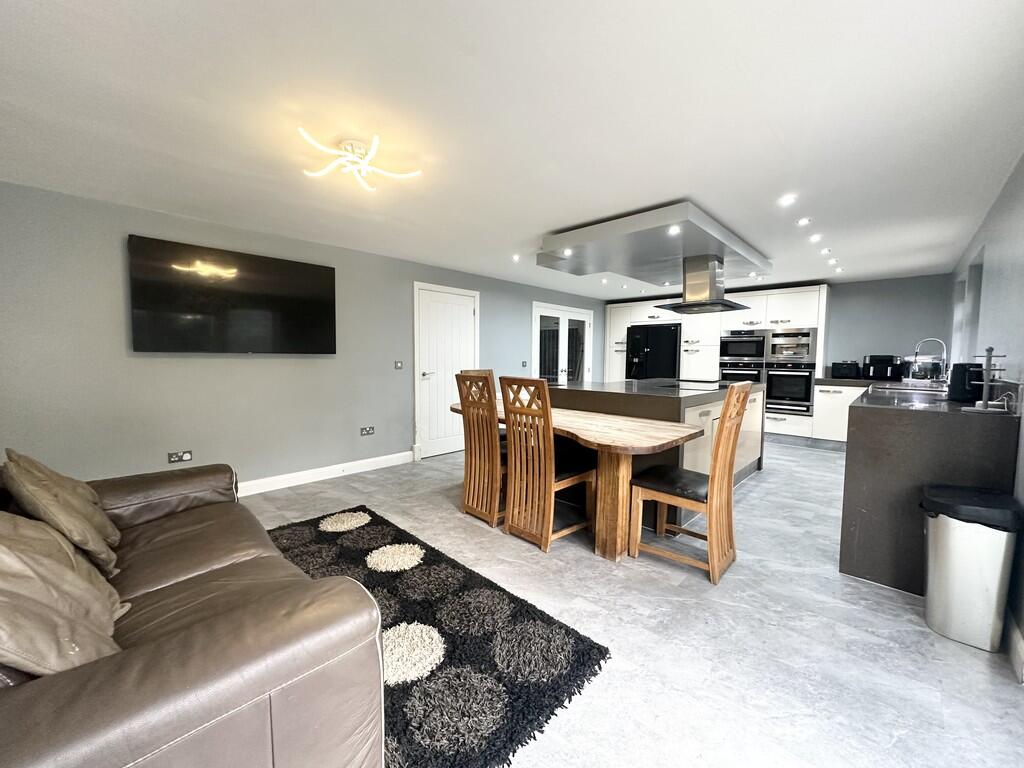 Additional image 11 of Tyersal Road, Tyersal