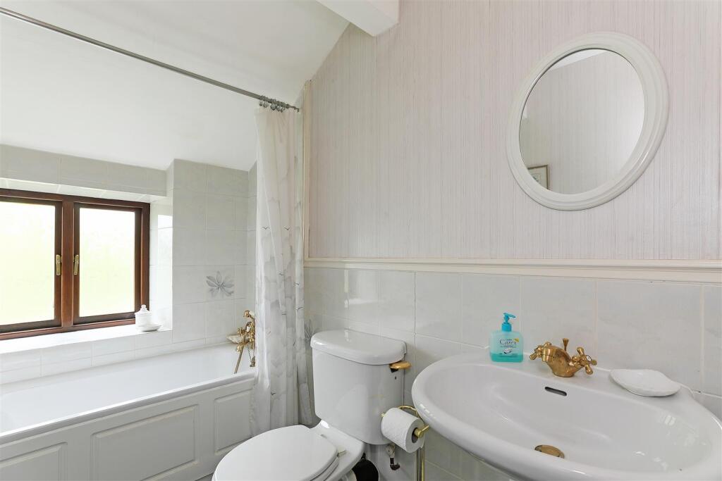 Additional image 21 of Fishers Lodge, Oxenhope, BD22 9SQ