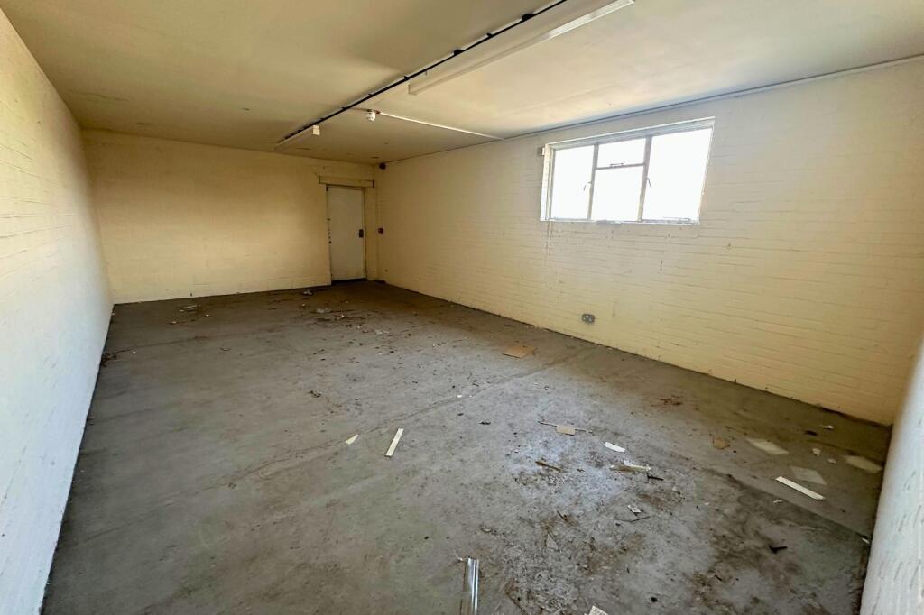 Additional image 5 of Gore Road Industrial Estate, New Milton, Hampshire. BH25 6SA