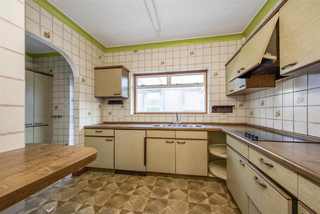 Additional image 7 of West Riding, Bricket Wood, St. Albans