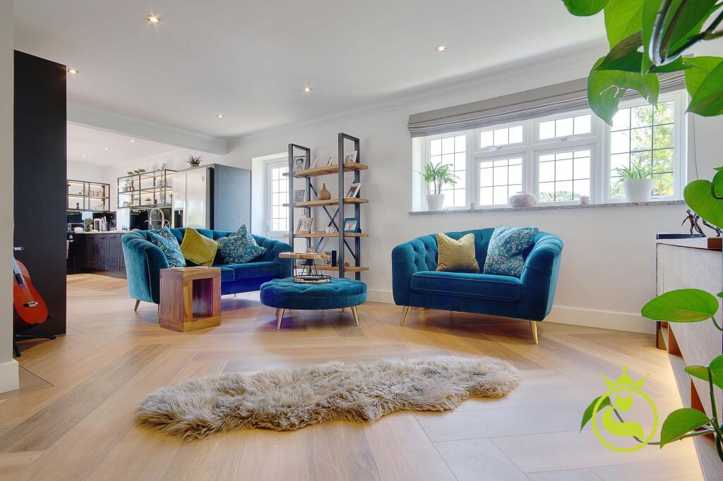 Additional image 7 of SECLUDED POSITION- De Redvers Road, Lower Parkstone BH14