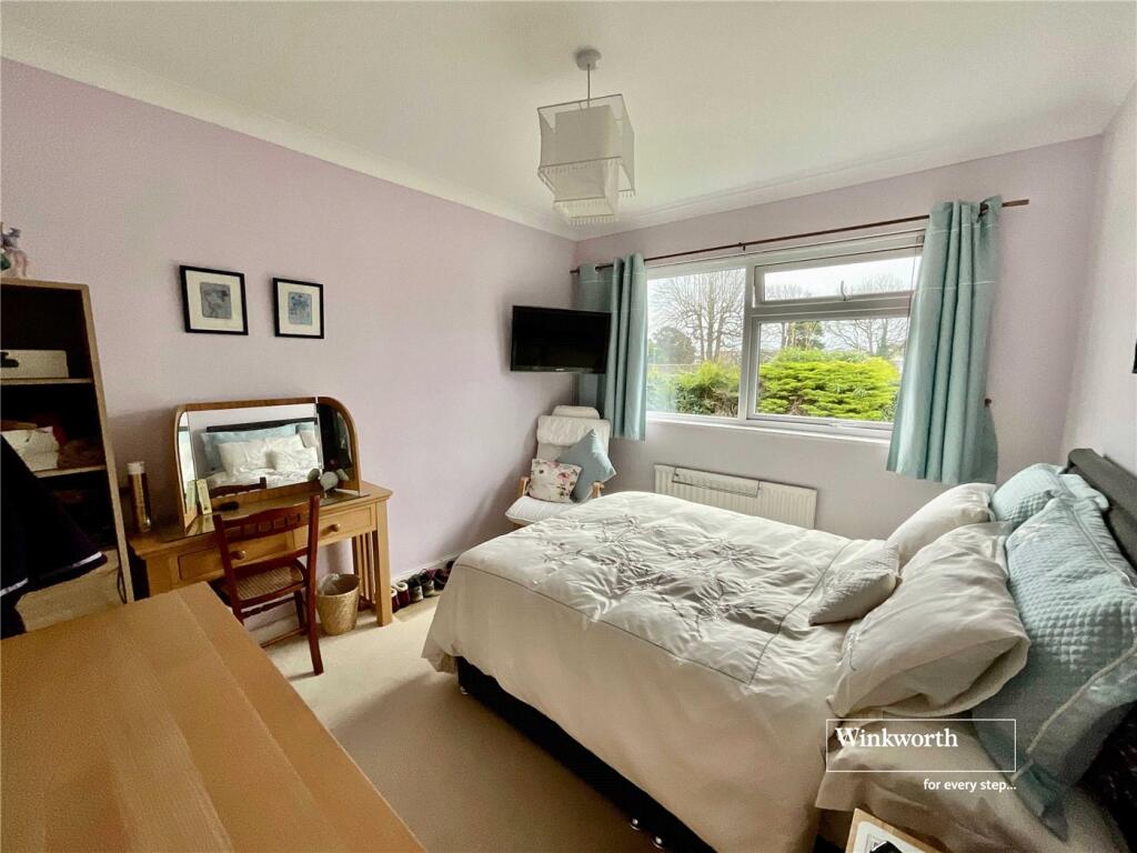 Additional image 4 of Oakleigh Way, Highcliffe, Christchurch, BH23