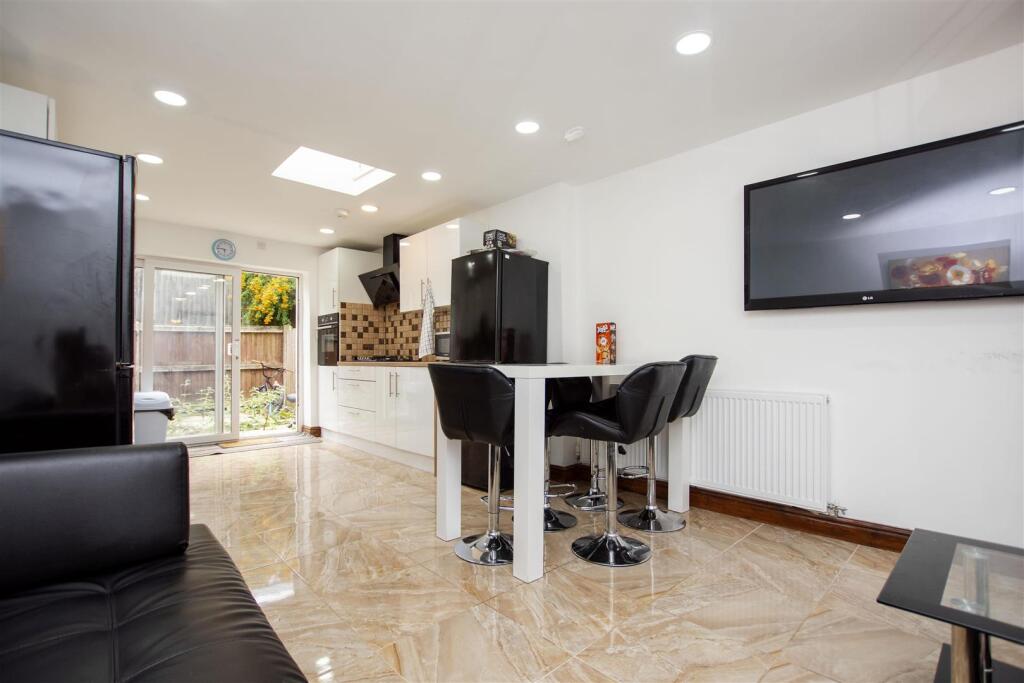 Additional image 3 of Holly Grove, Hubert Road, Birmingham, West Midlands, B29