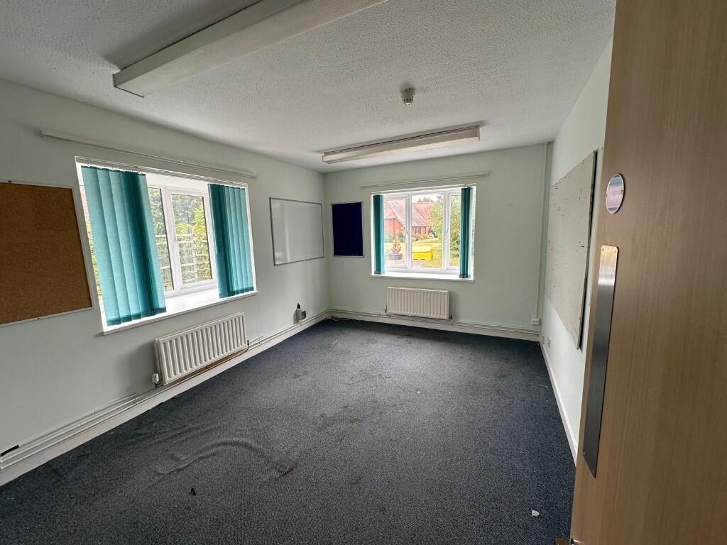 Additional image 11 of Freeman Close, BN18