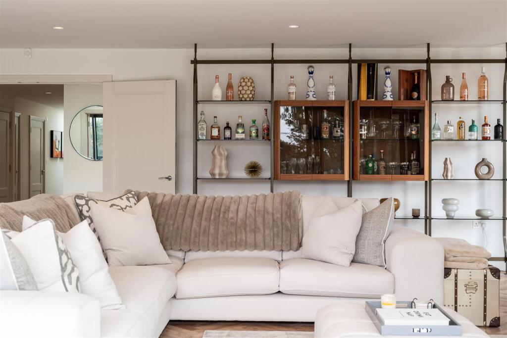 Additional image 8 of Bessborough Road, Canford Cliffs