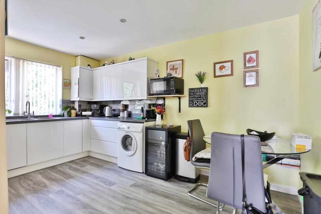 Additional image 8 of Cornish Gardens, BOURNEMOUTH, Dorset, BH10