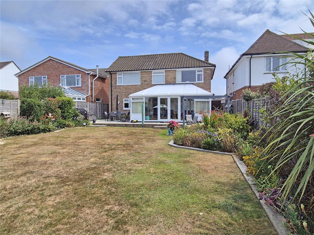 Additional image 19 of High Ridge Crescent, New Milton, Hampshire, BH25