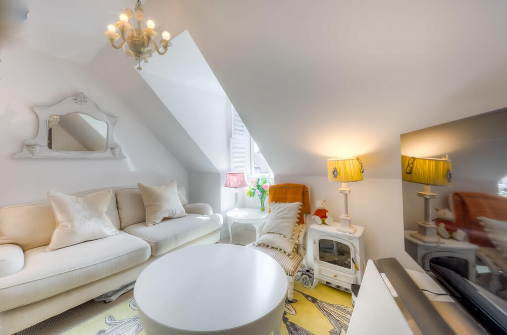 Additional image 14 of Wheelwrights Close, Arundel