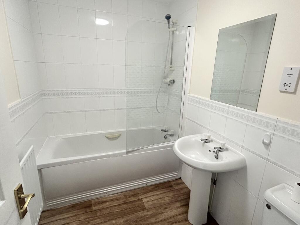 Additional image 7 of Minster Drive, Bradford, West Yorkshire, BD4