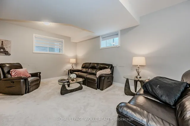 Additional image 32 of 55 Spachman St