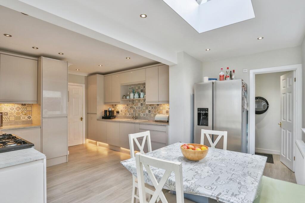 Additional image 7 of Waterloo Road, Poole, BH17