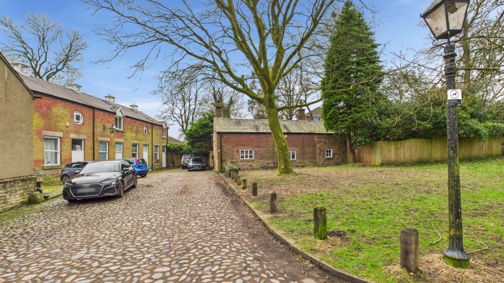 Additional image 19 of Firwood Fold, Bolton