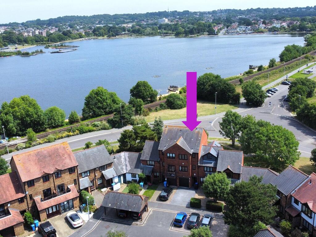 Additional image 2 of Waldren Close, Baiter Park, Poole, BH15